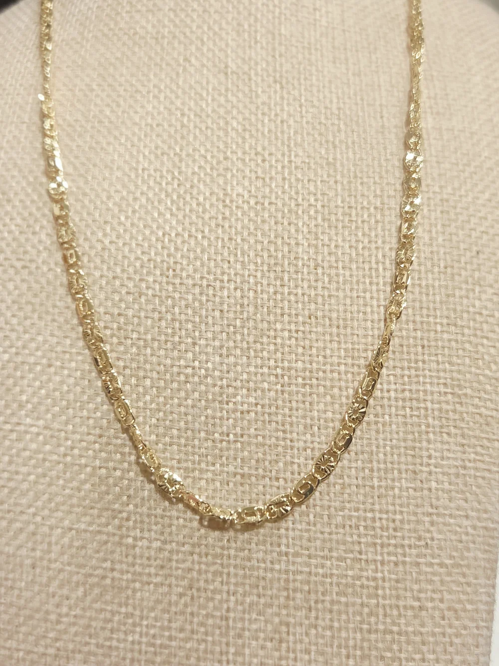 Classic Gold Twist Link Necklace - Women Jewelry